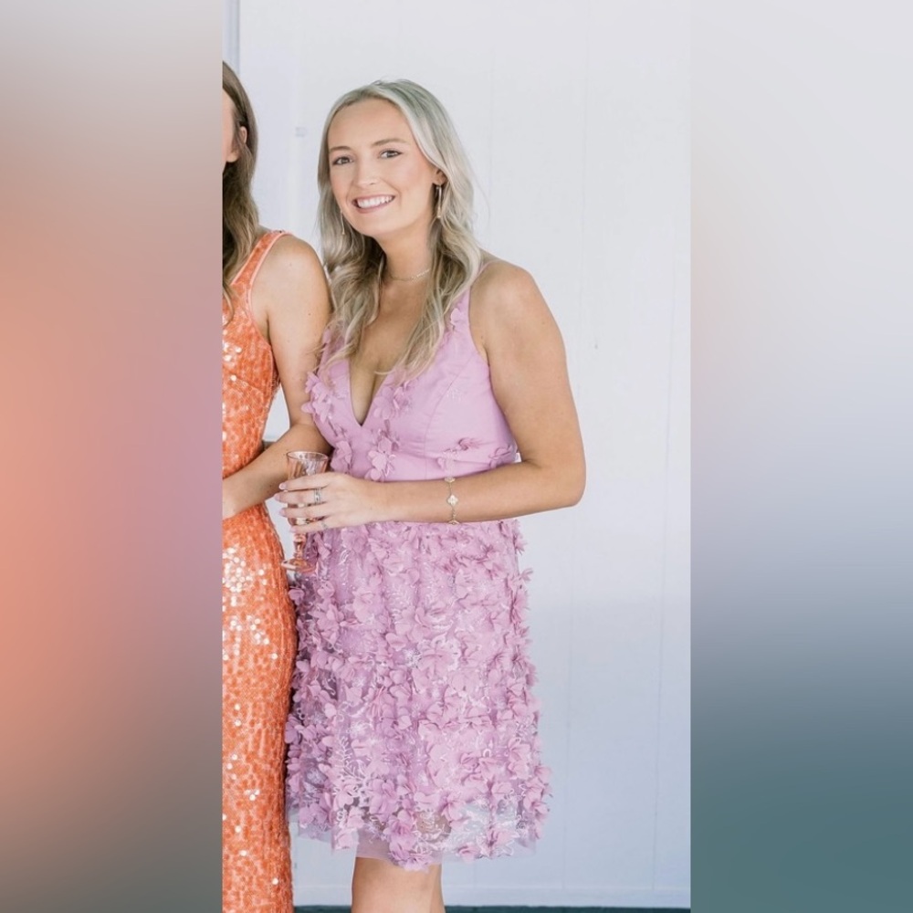 Chic Lilac Floral Dress